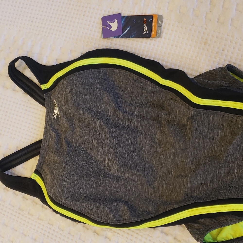 WOMENS SPEEDO SWIMSUIT